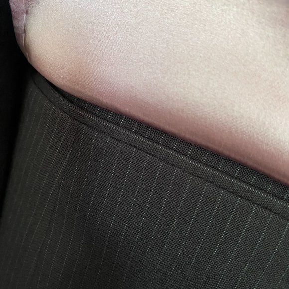 Elie Tahari Light Wool Casual Business Suit | Brown Black with Pink Accents - Picture 8 of 16